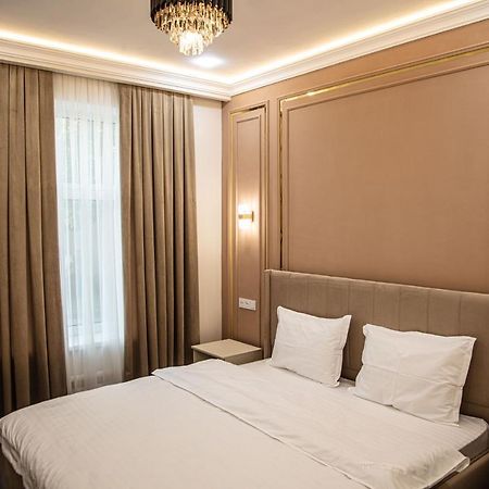 Lev Tolstoy Hotel Samarkand Exterior foto